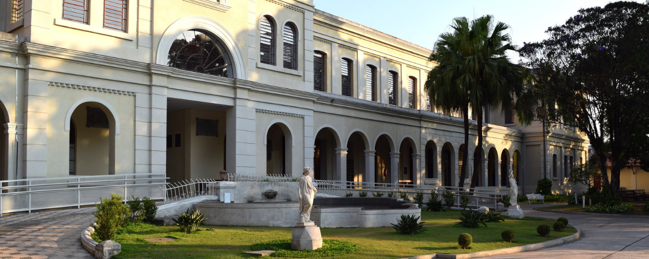 Foto da fachada do Museu