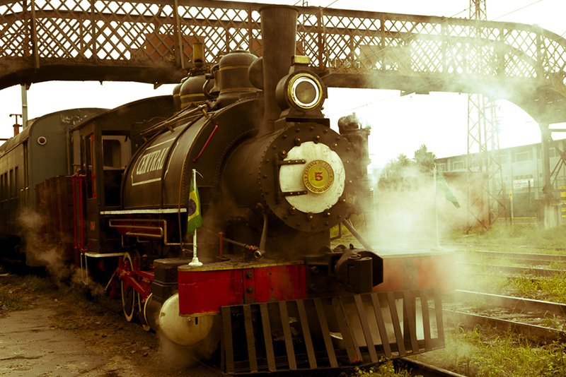 Trem Maria Fumaça Preta Vermelha Metal